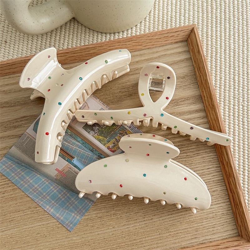 เครื่องประดับผมกิ๊บติดผมสีครีม - Hair Care Lotion บทวิจารณ์และราคา